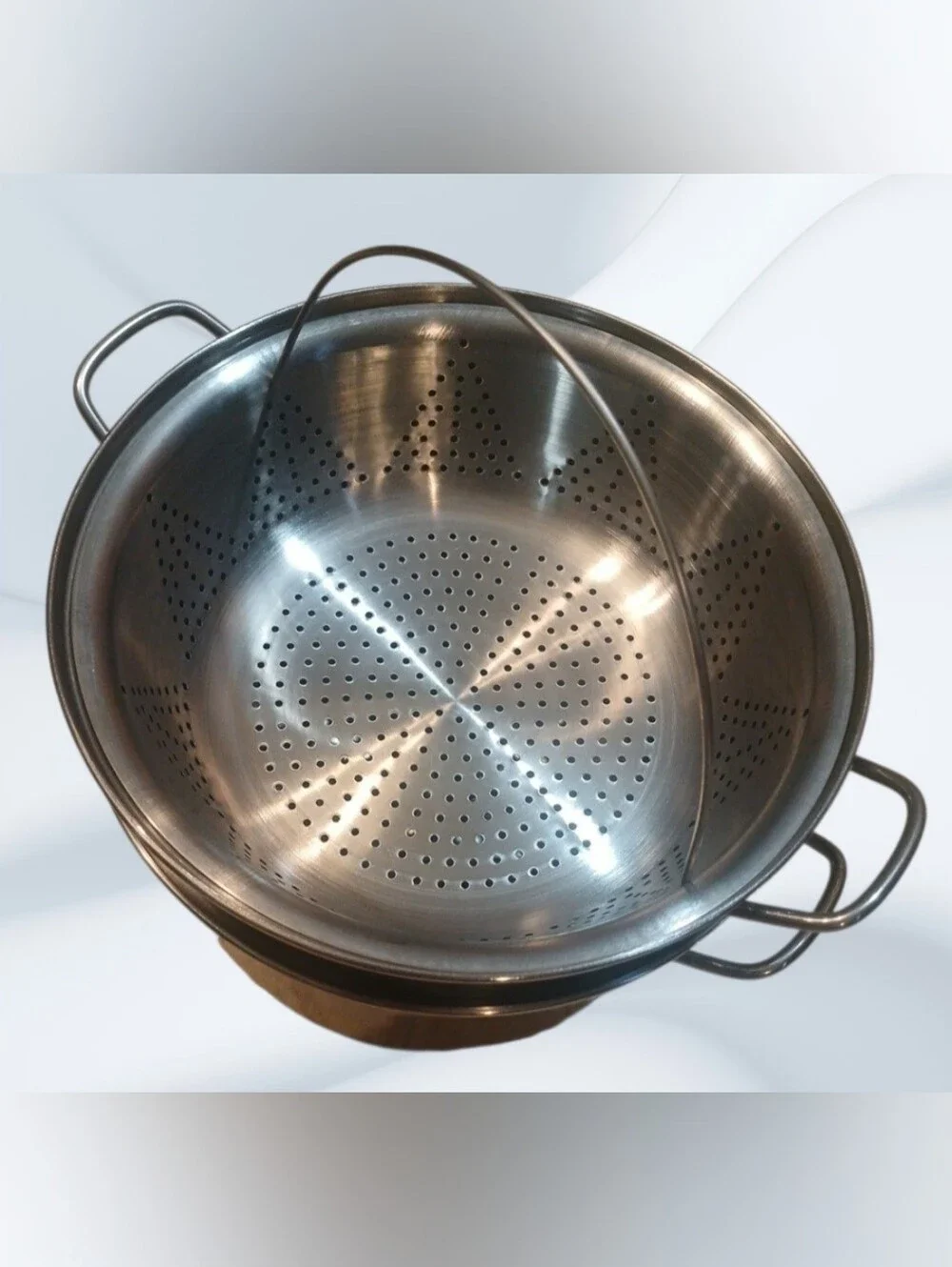 Vintage Korean-Made Stainless Steel Steamer/Cooker (8 quart)